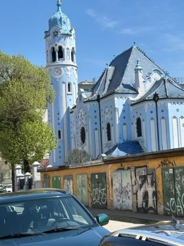 Sunny House One Apartment Bratislava Exterior photo